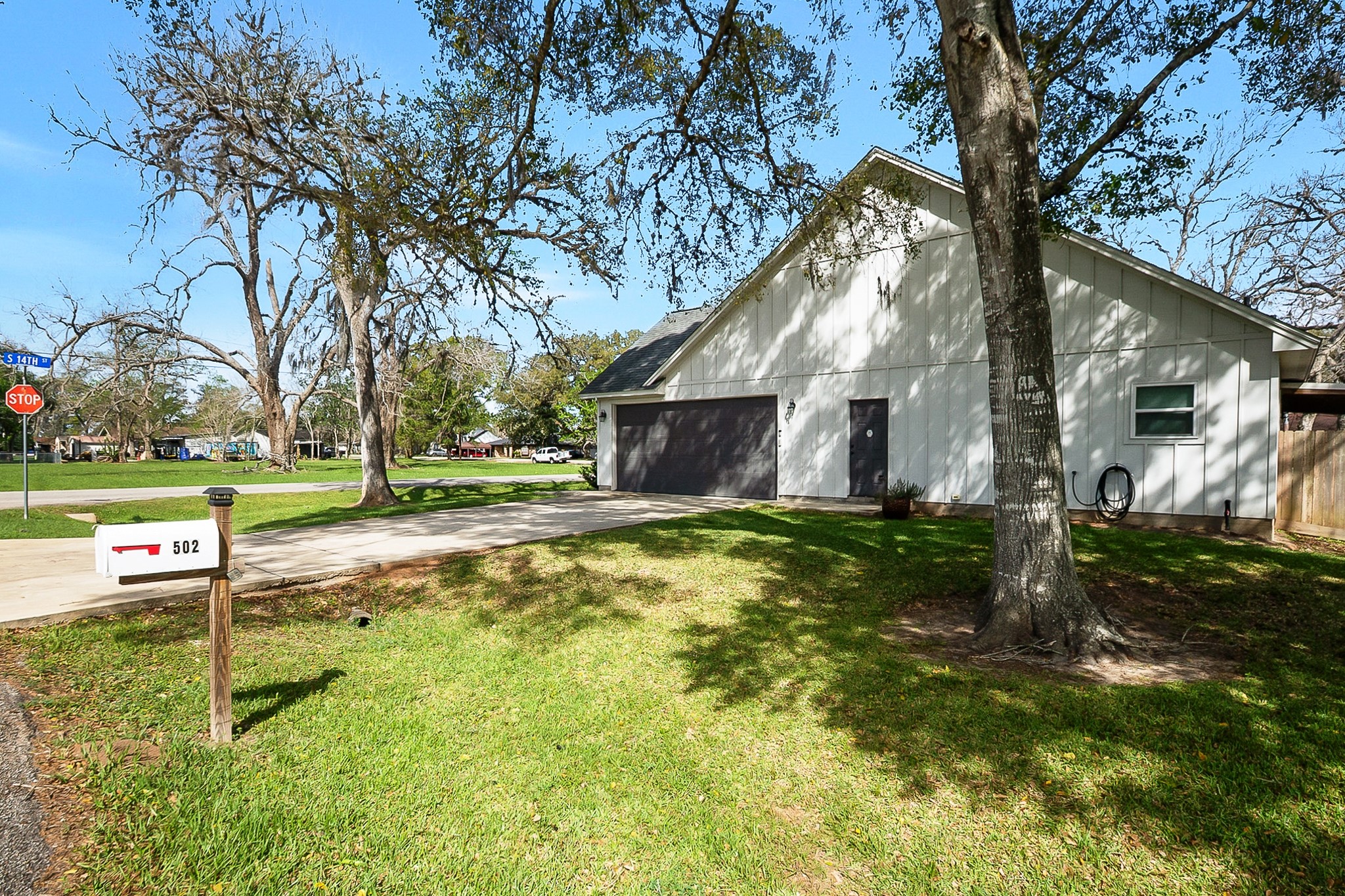 502 Tall Timber Drive Property Photo 4