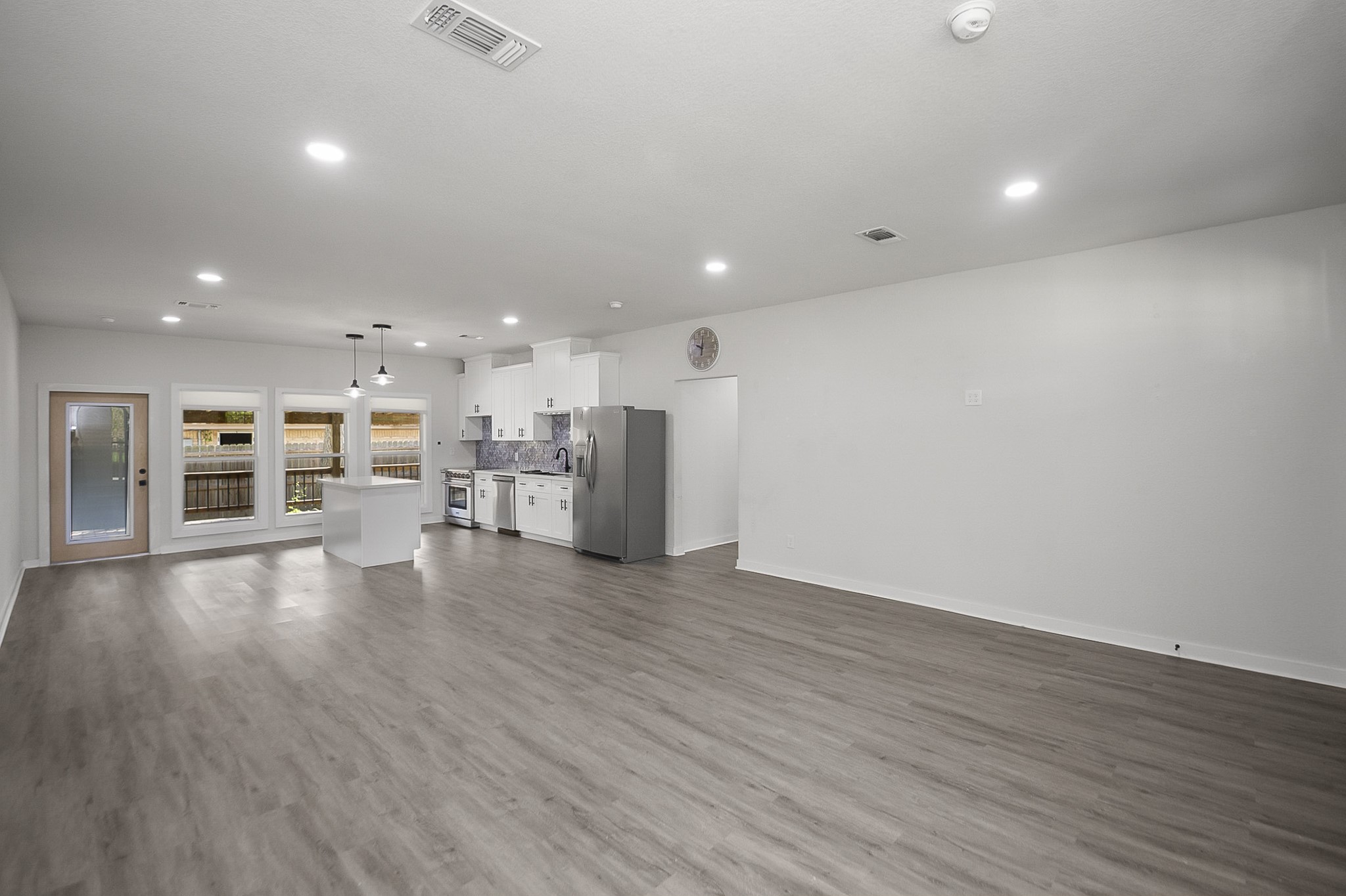 502 Tall Timber Drive Property Photo 13
