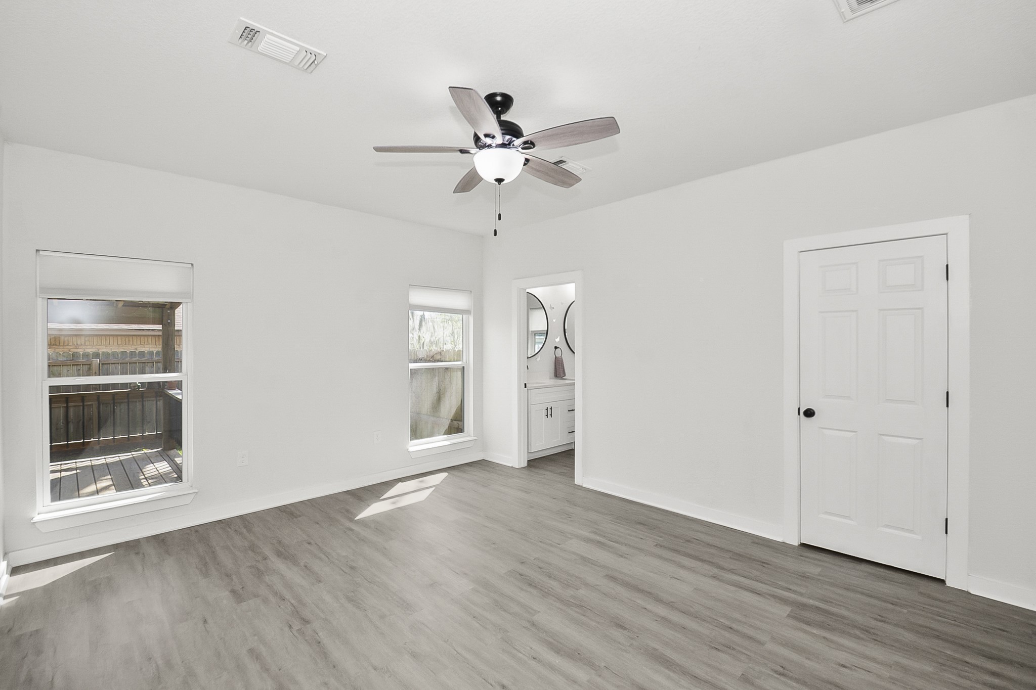 502 Tall Timber Drive Property Photo 14