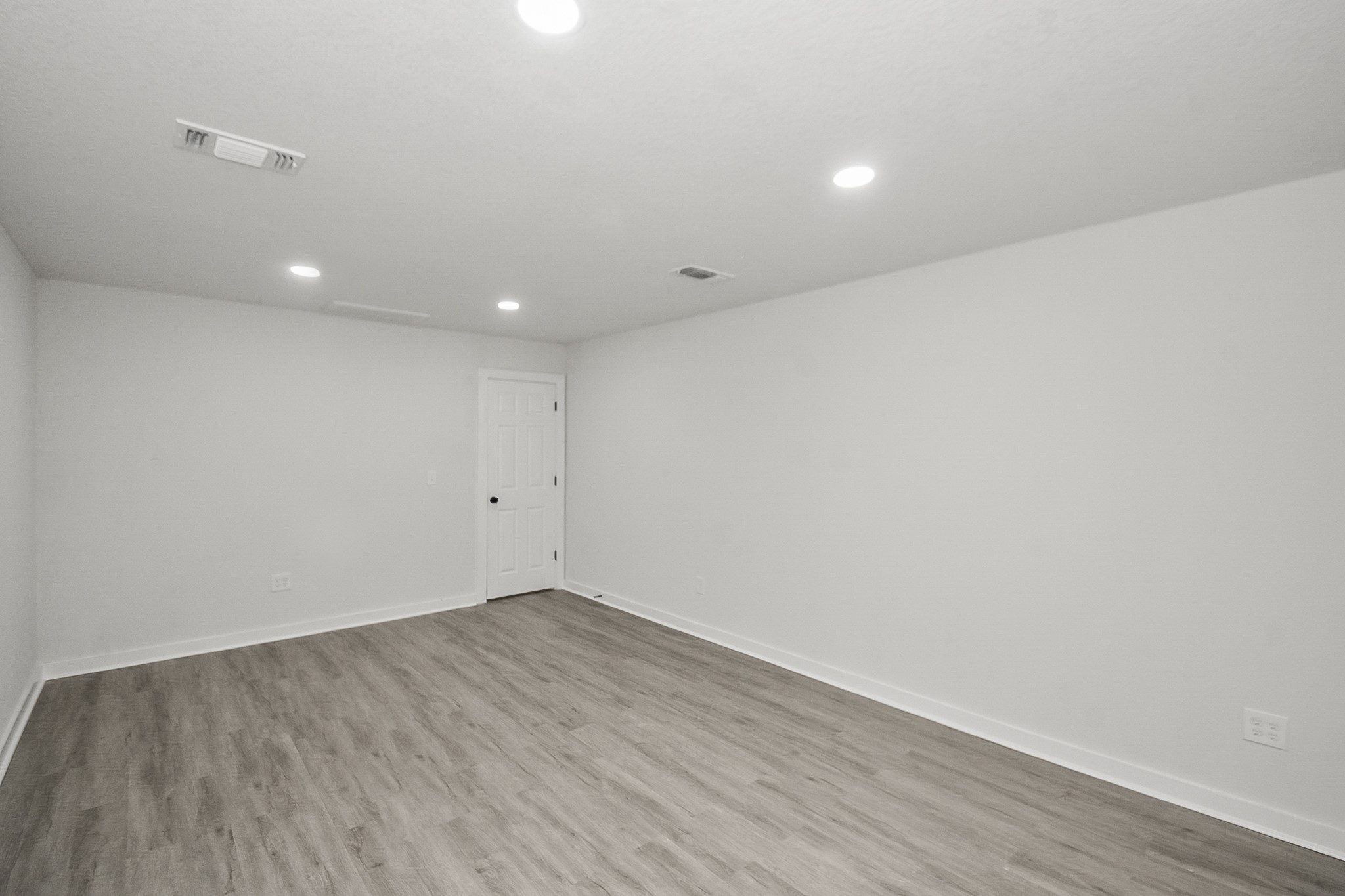 502 Tall Timber Drive Property Photo 27