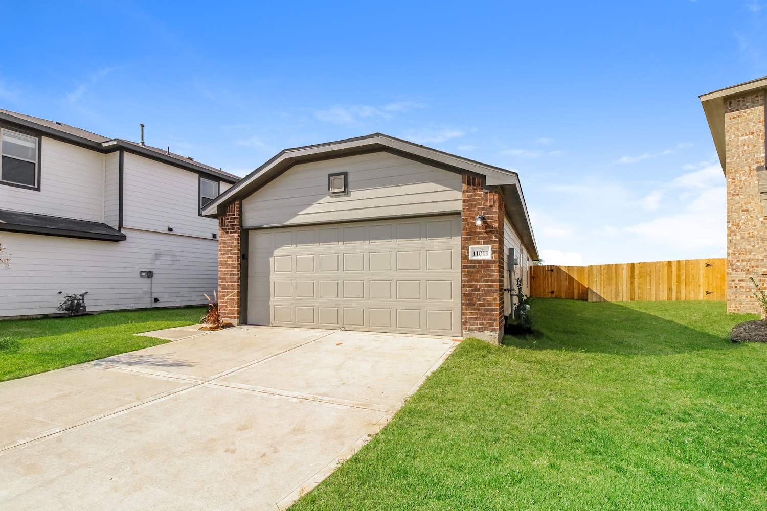 11011 Inflow Drive Property Photo 4