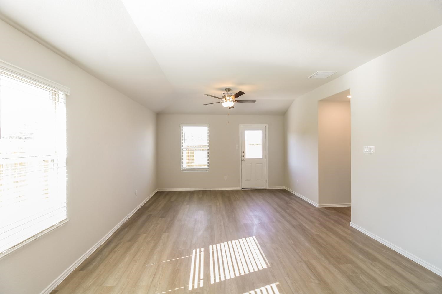 11011 Inflow Drive Property Photo 5