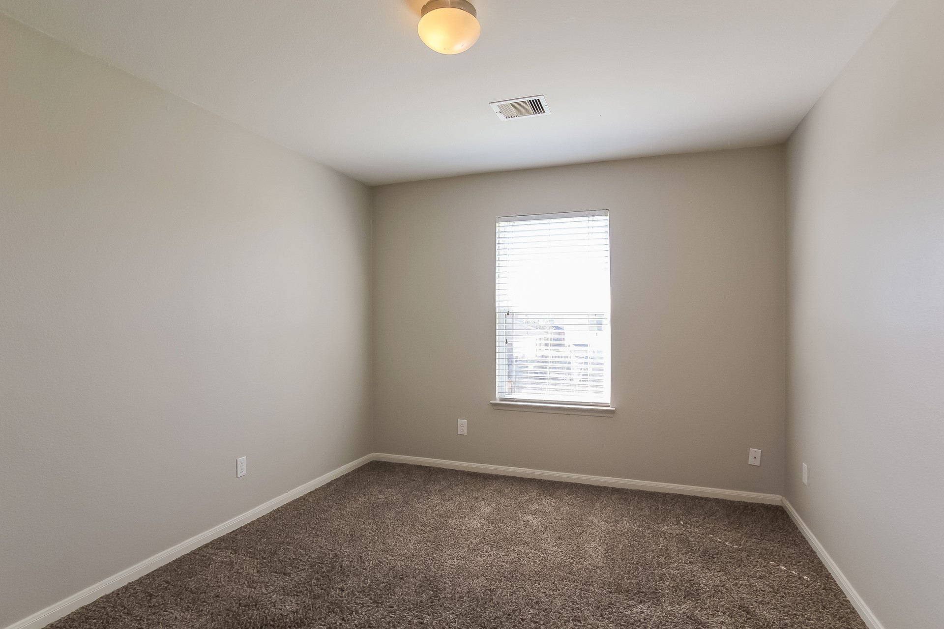 21835 Octavia Way Property Photo 12