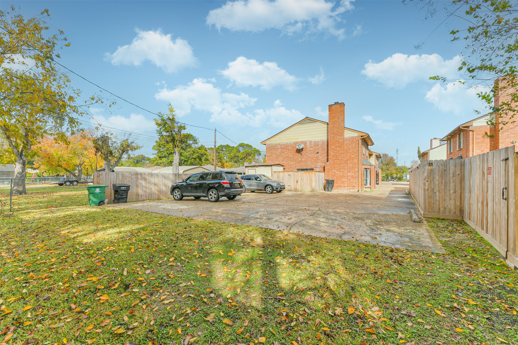9217 Carousel Lane Property Photo 5