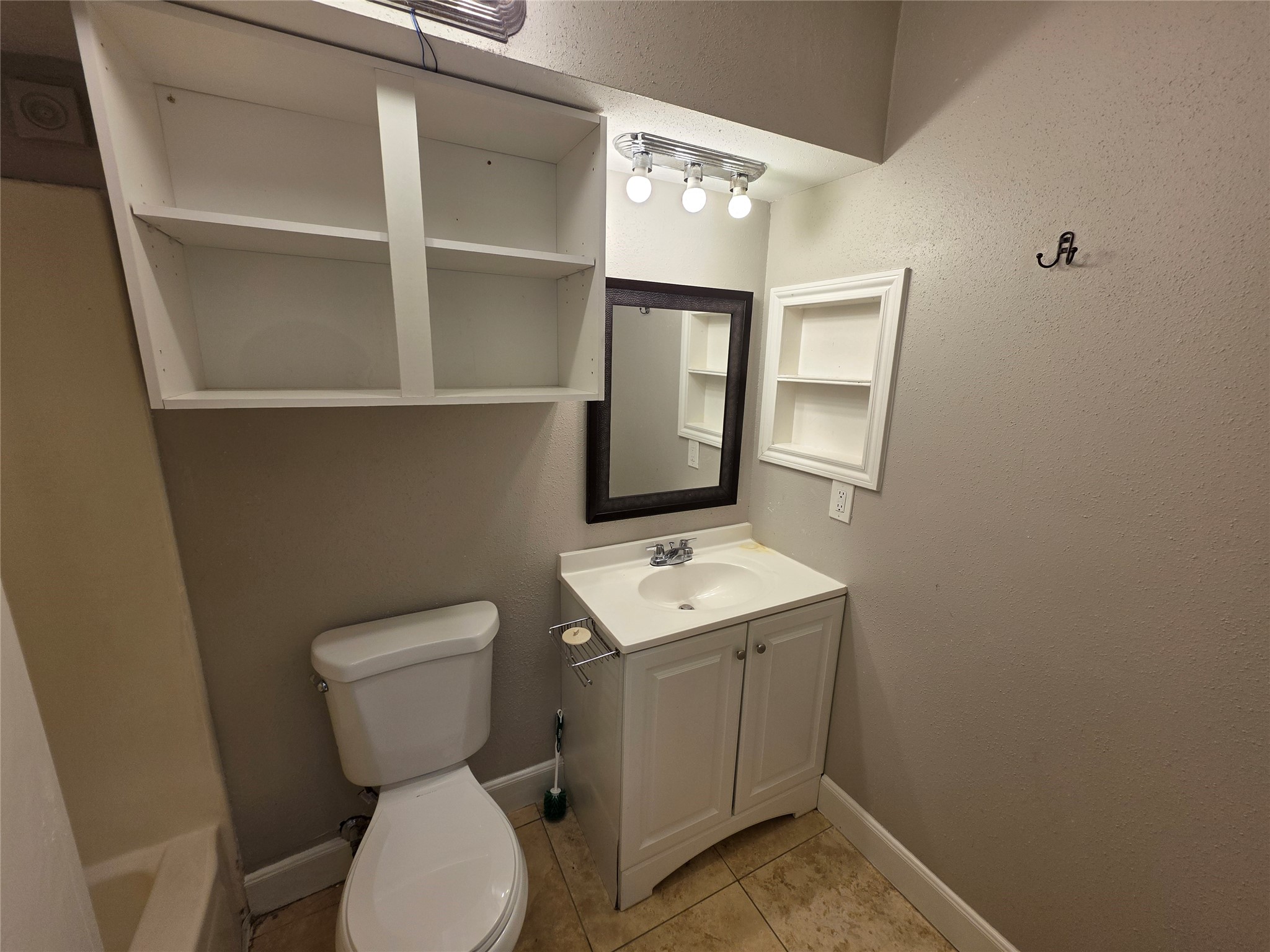 22543 Market Square Lane Property Photo 10
