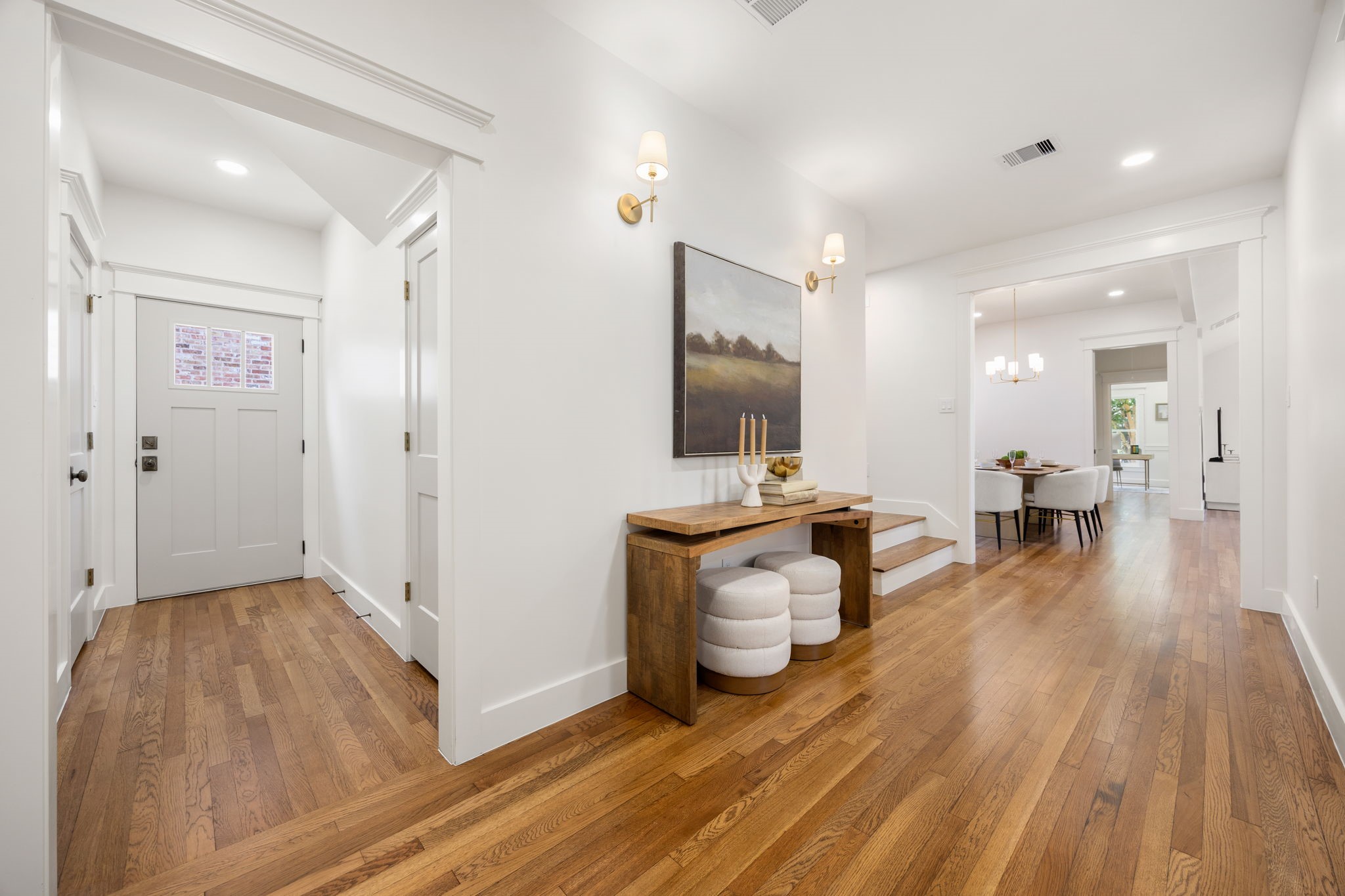 1528 Cortlandt Street Property Photo 32