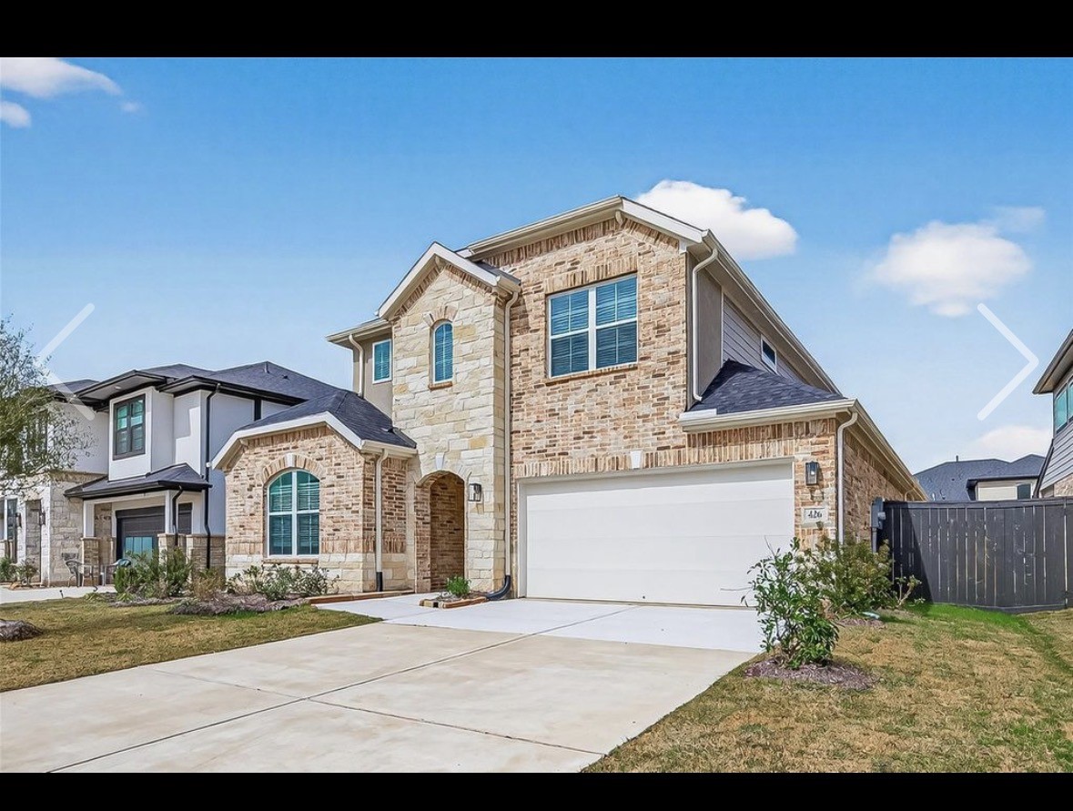 426 Yellow Dandelion Lane Property Photo 2