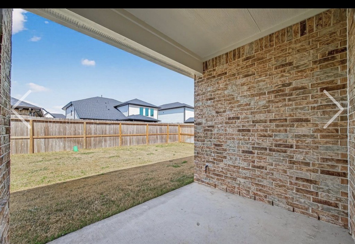 426 Yellow Dandelion Lane Property Photo 41