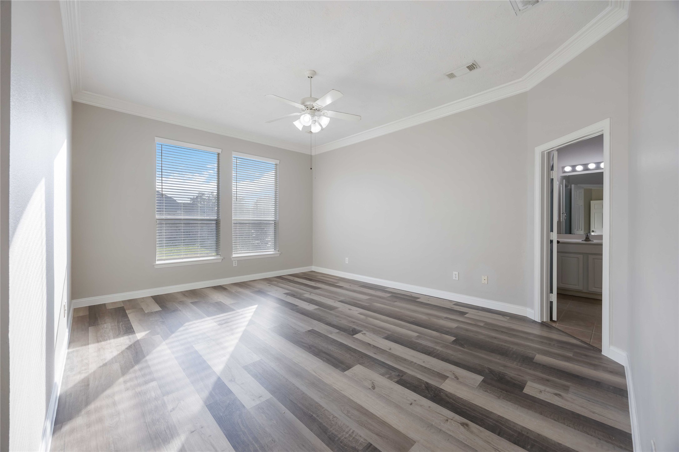 19311 Lincoln Heights Lane Property Photo 16