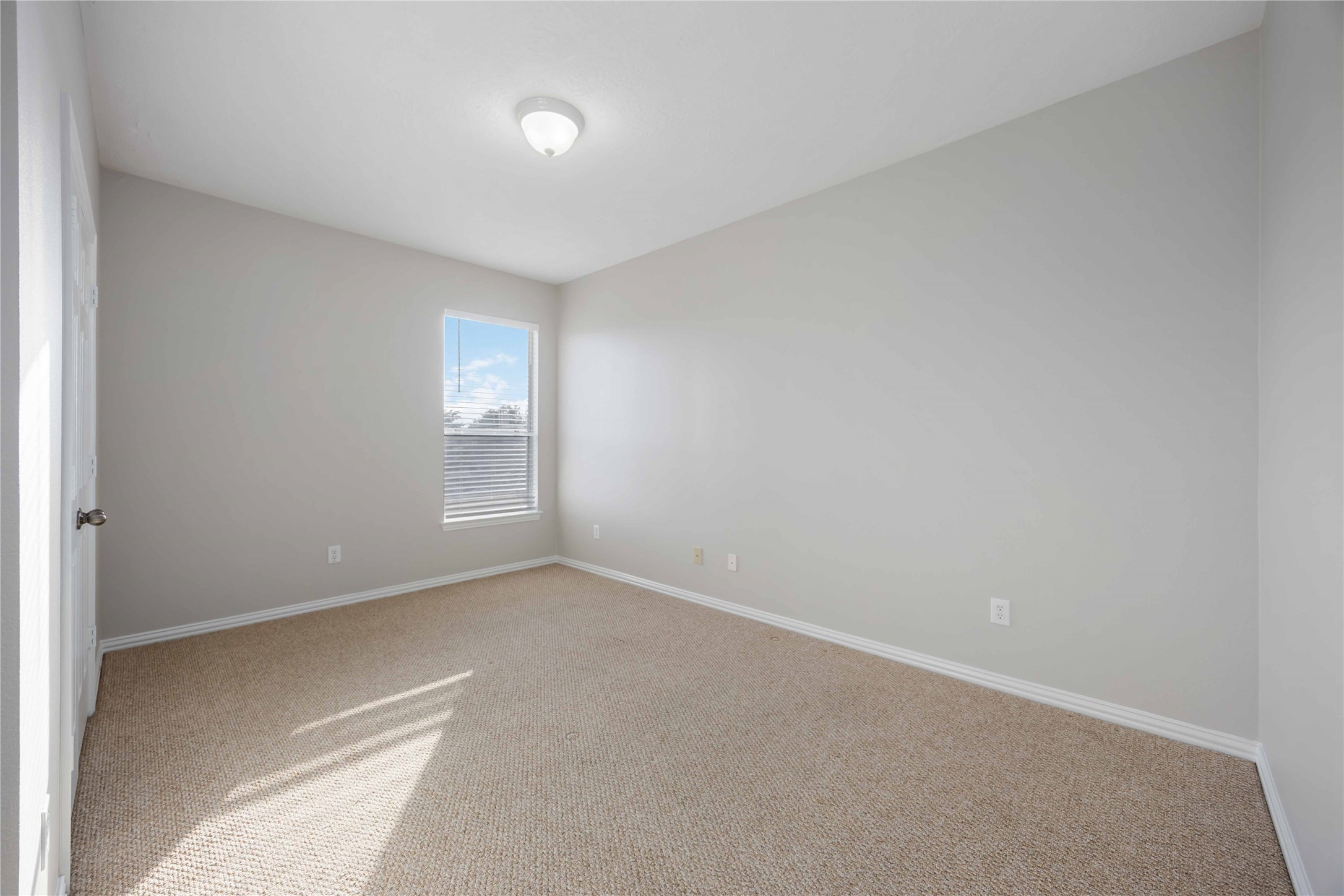 19311 Lincoln Heights Lane Property Photo 29