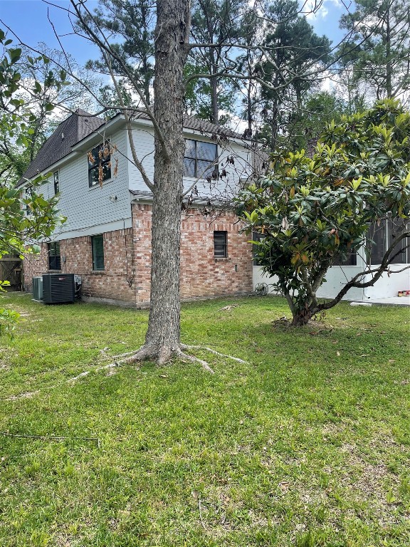 21122 Harvest Hill Lane Property Photo 3