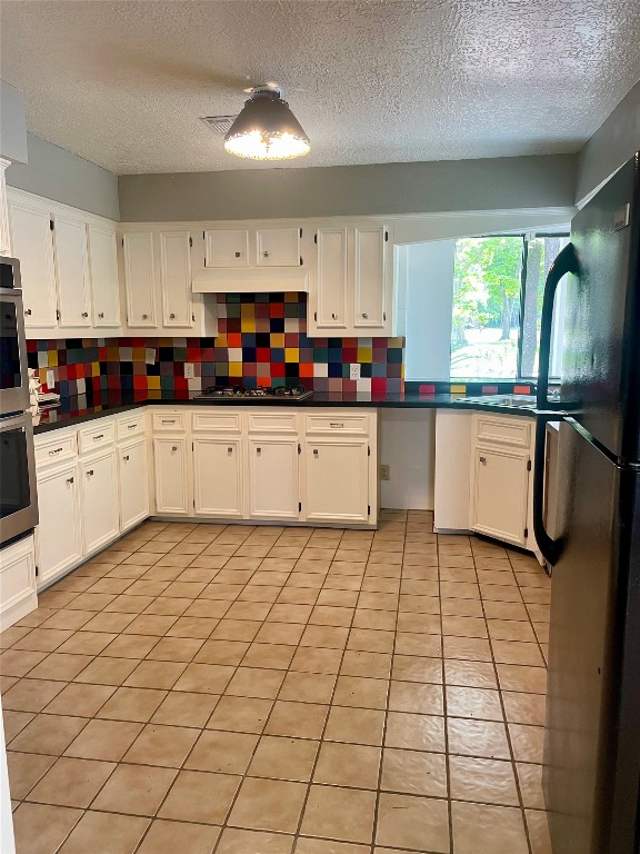 21122 Harvest Hill Lane Property Photo 8