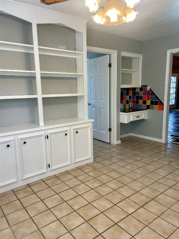21122 Harvest Hill Lane Property Photo 10