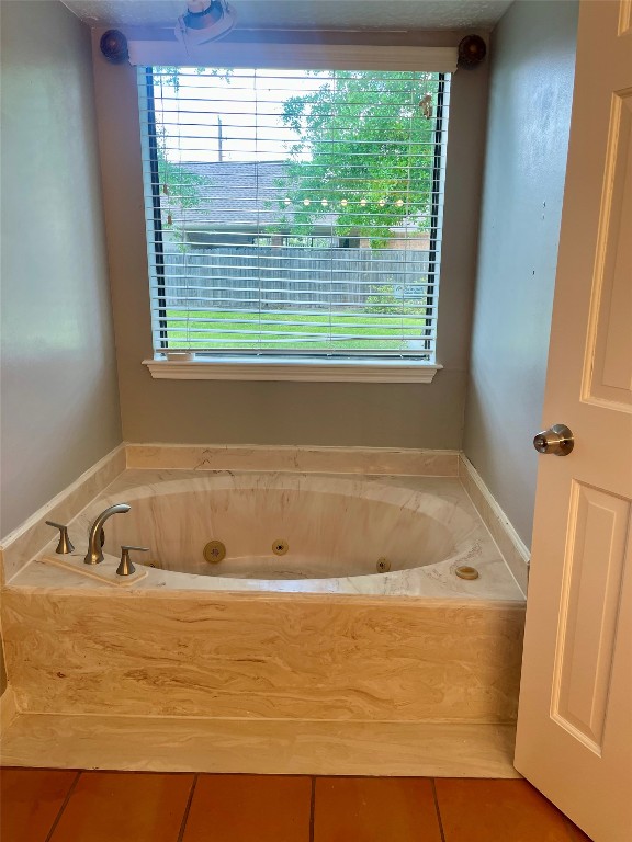 21122 Harvest Hill Lane Property Photo 25