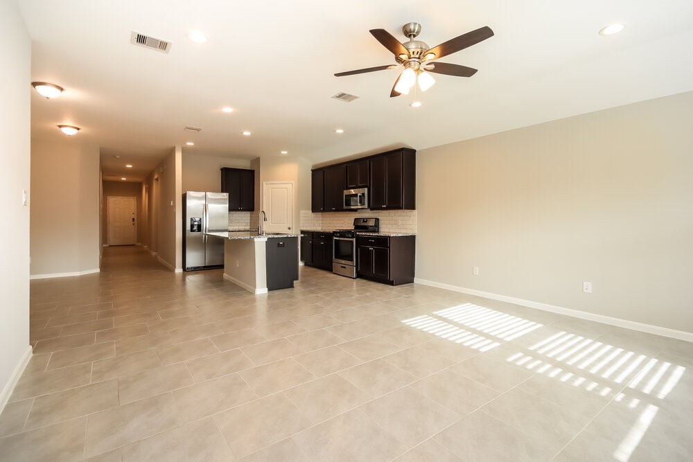 8419 Ideal Drive Property Photo 6