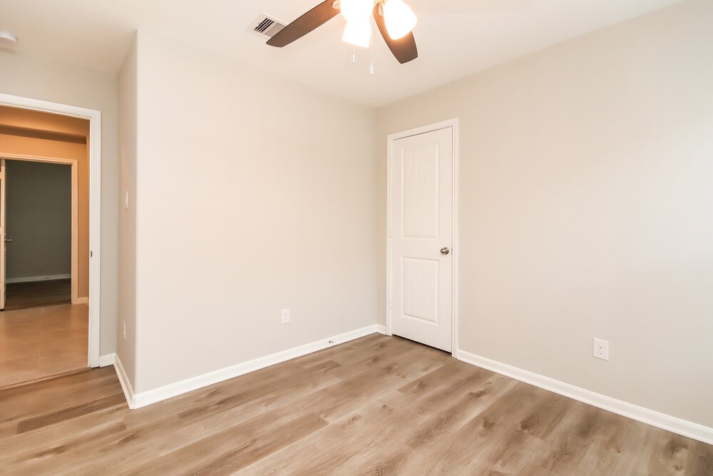 8419 Ideal Drive Property Photo 13