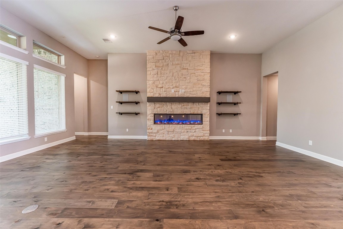 1050 Groveton Ridge Lane Property Photo 15