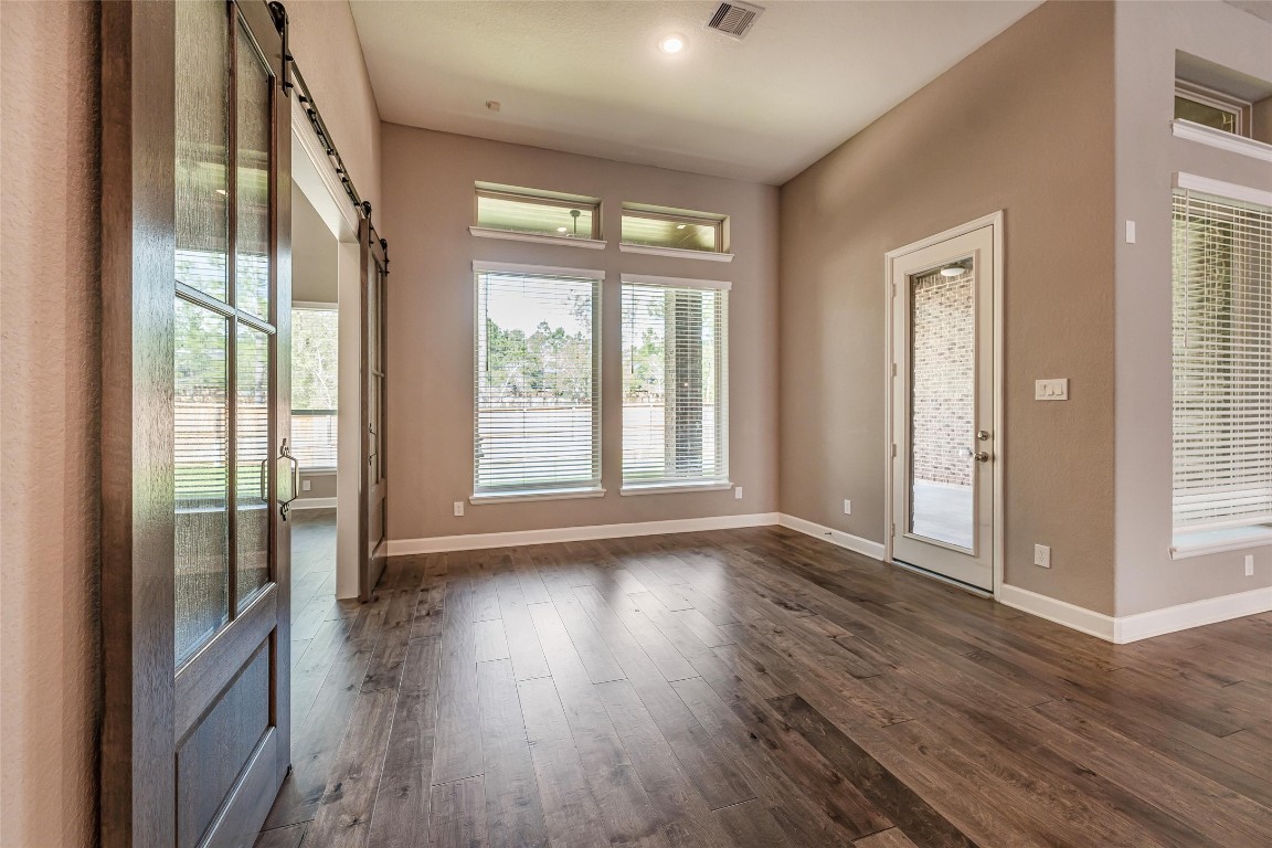 1050 Groveton Ridge Lane Property Photo 21