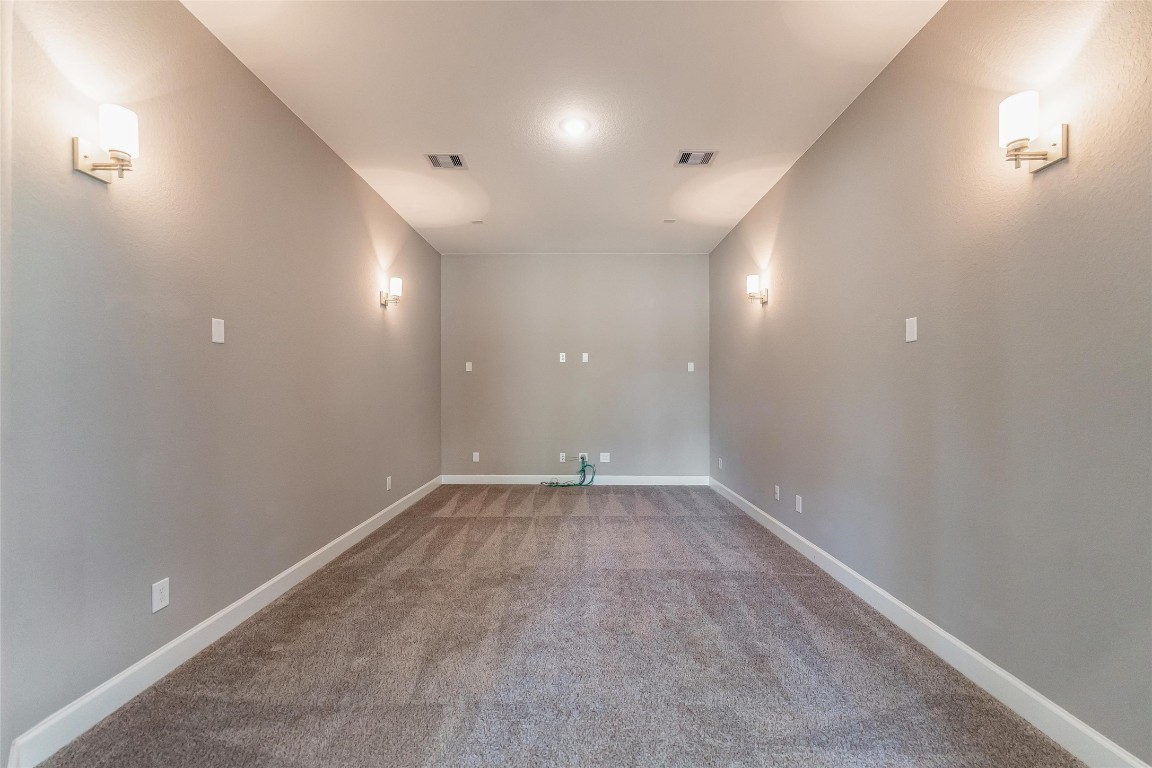 1050 Groveton Ridge Lane Property Photo 26