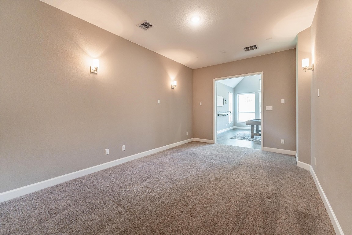 1050 Groveton Ridge Lane Property Photo 27