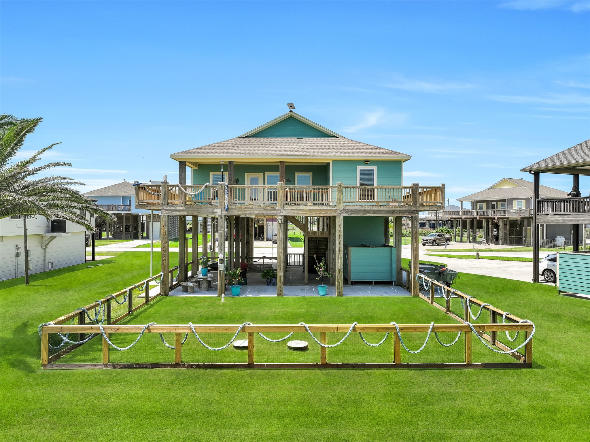 2418 Sand Crab Property Photo 2