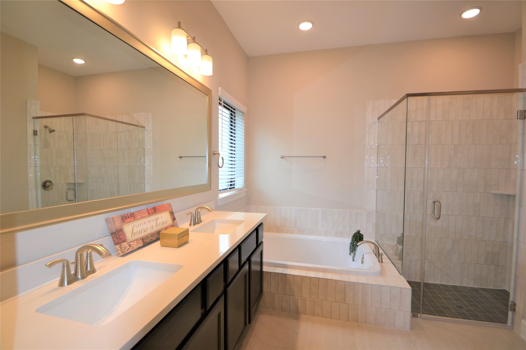 3207 Kindred Way Property Photo 17