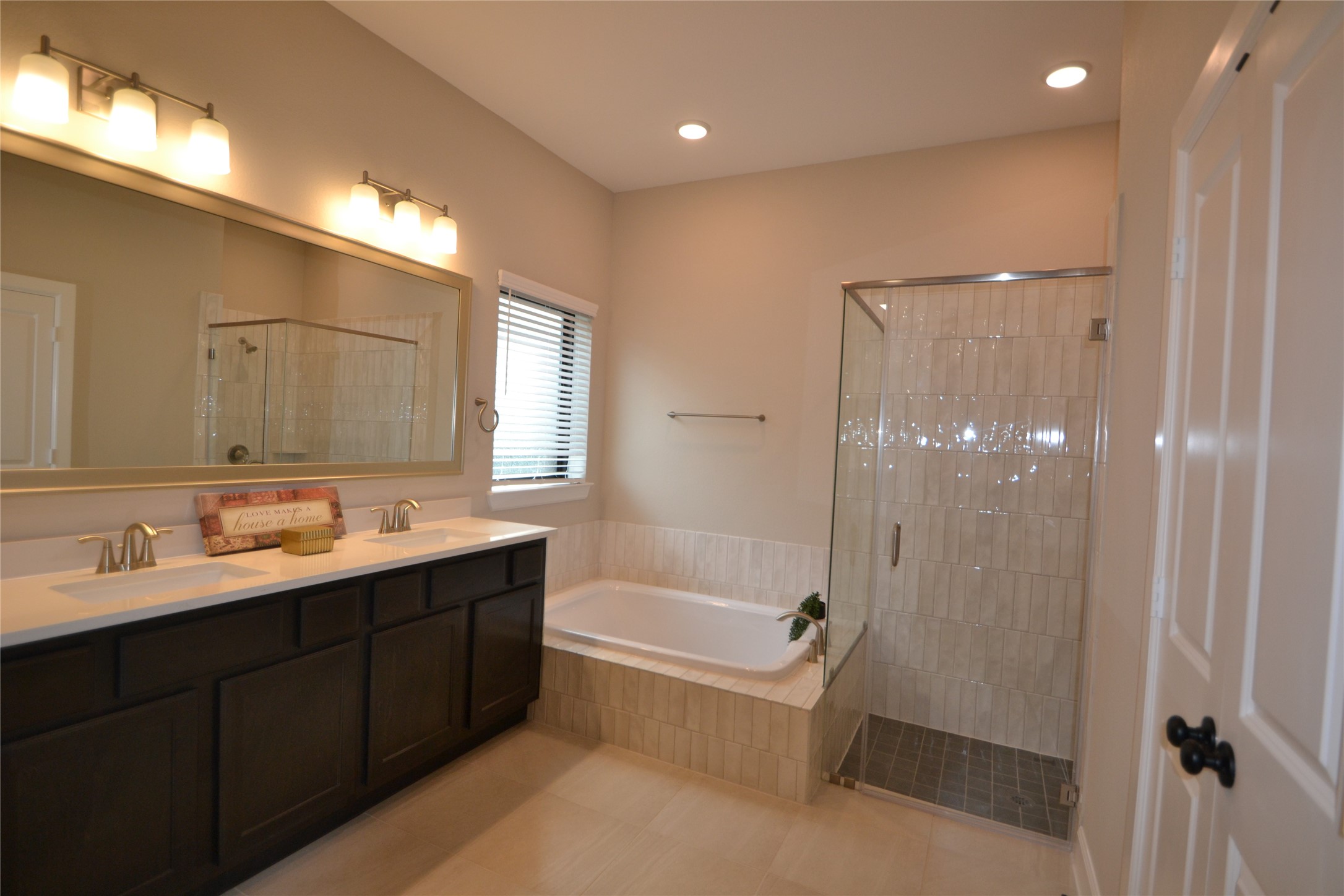 3207 Kindred Way Property Photo 29