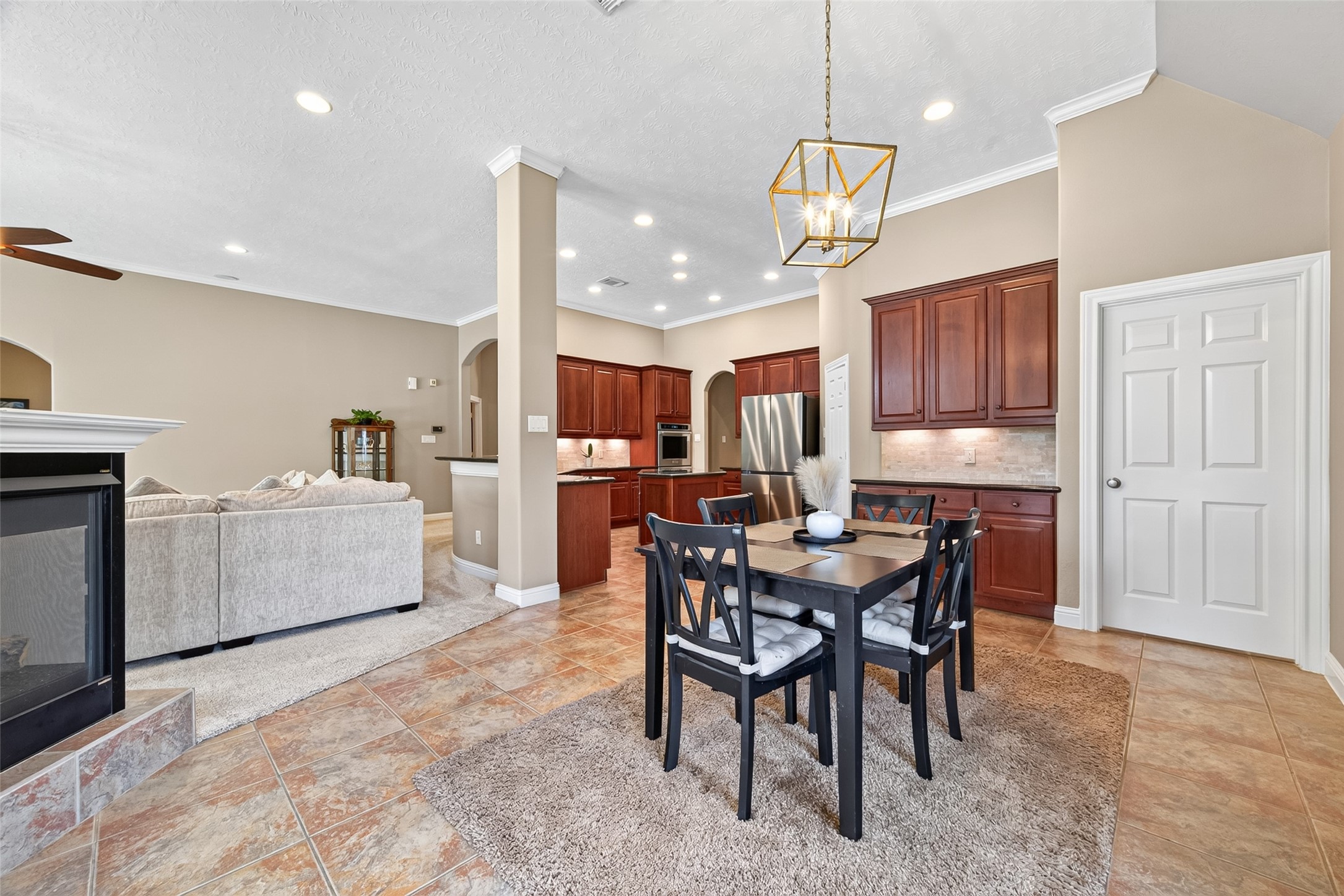 8114 Hideaway Run Way Property Photo 15