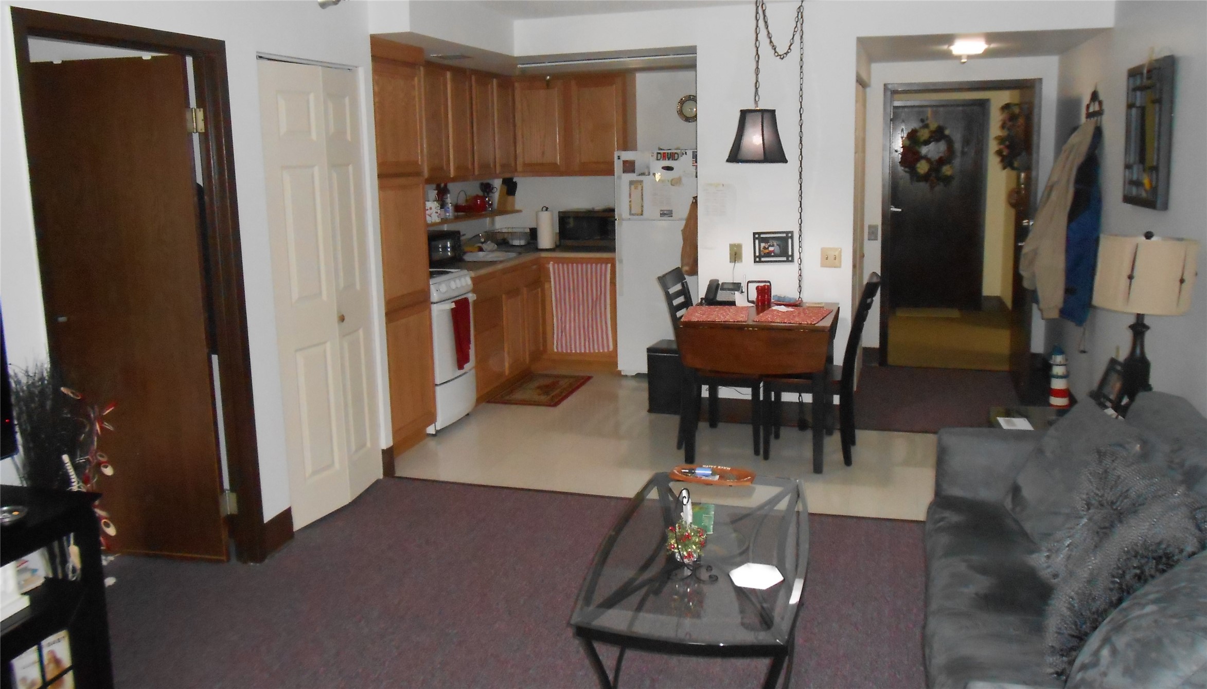 620 W Pike St Property Photo 6