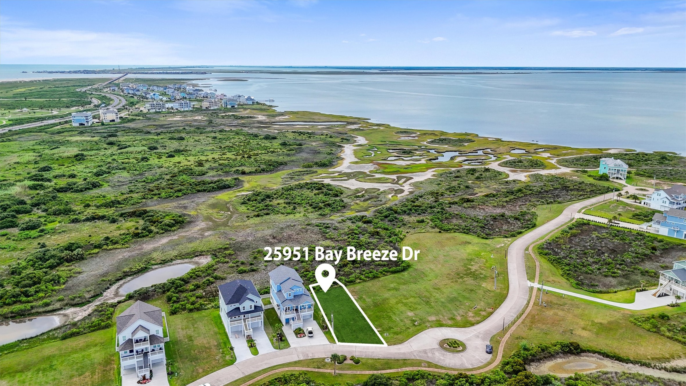 25951 Bay Breeze Drive Property Photo 2