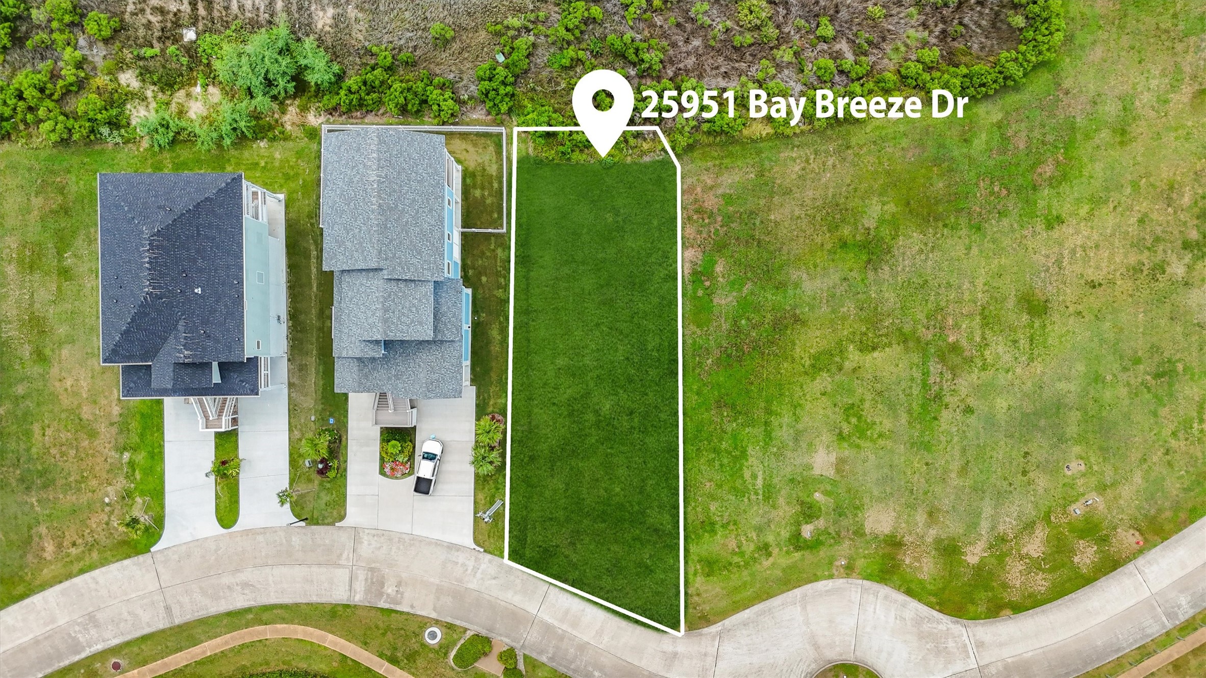 25951 Bay Breeze Drive Property Photo 4