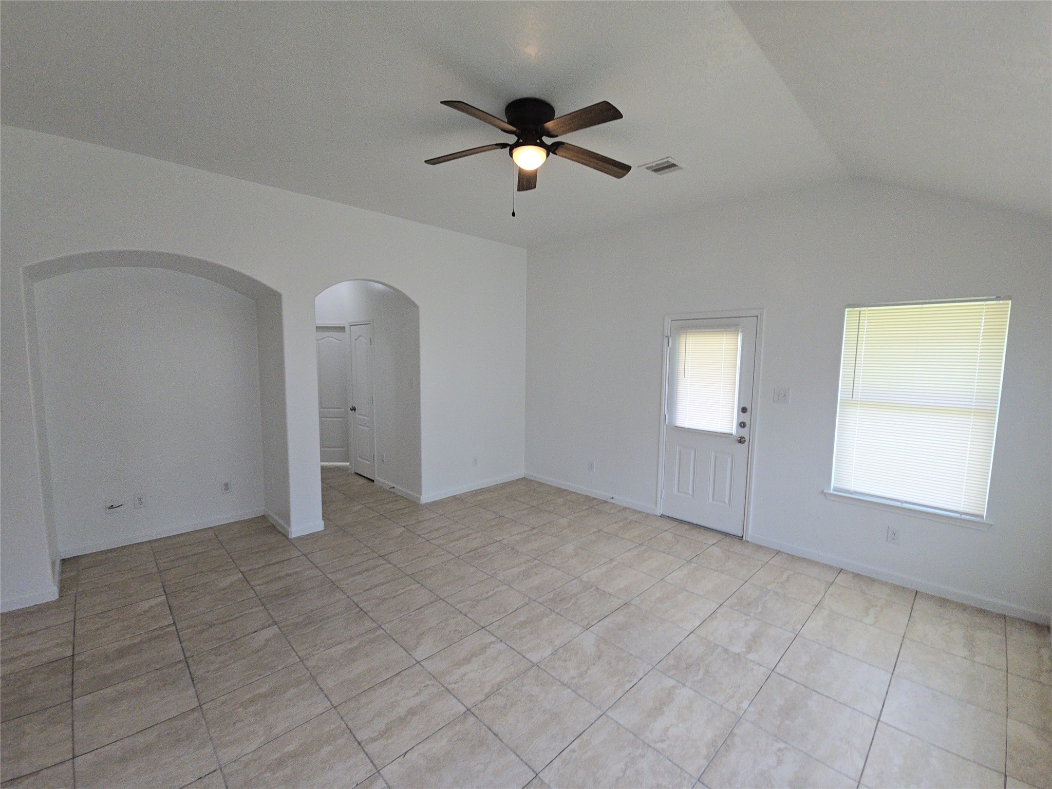 1306 Squire Drive Property Photo 5