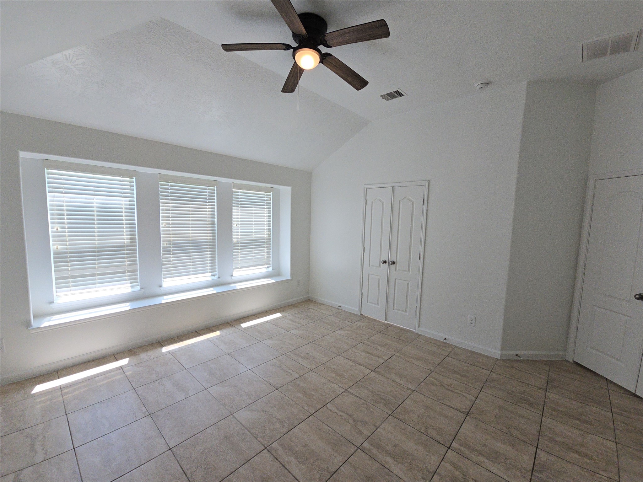 1306 Squire Drive Property Photo 8
