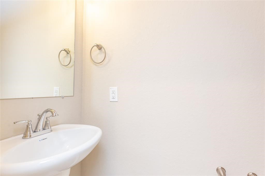 5546 Sallow Bay Lane Property Photo 13