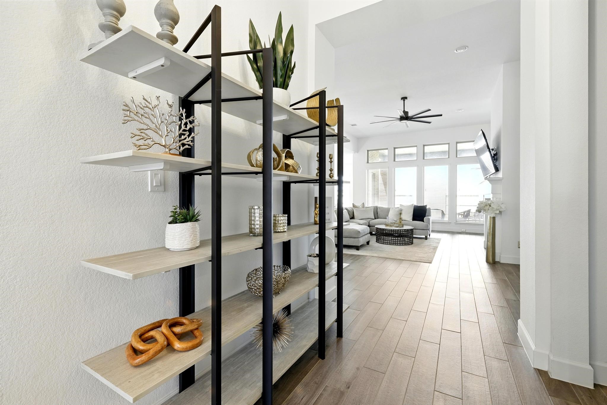 5014 Mulberry Shrubs Lane Property Photo 5