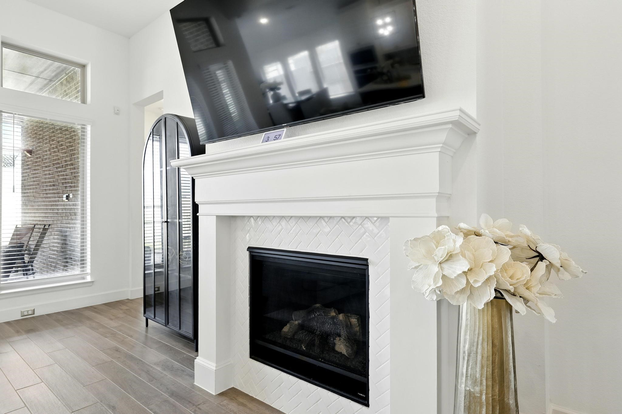 5014 Mulberry Shrubs Lane Property Photo 11