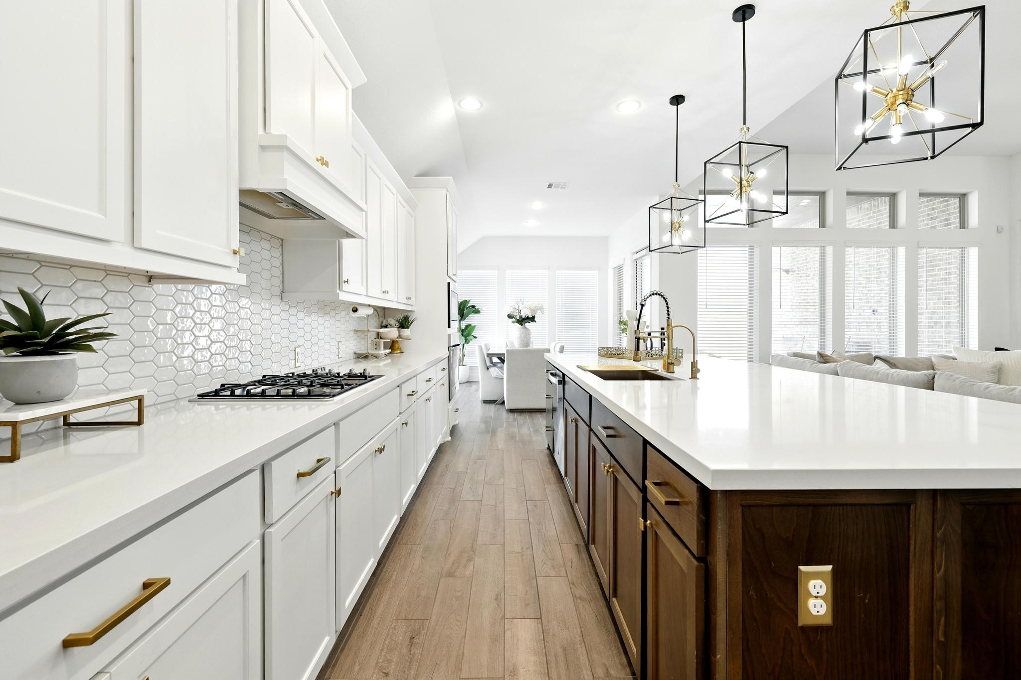 5014 Mulberry Shrubs Lane Property Photo 15