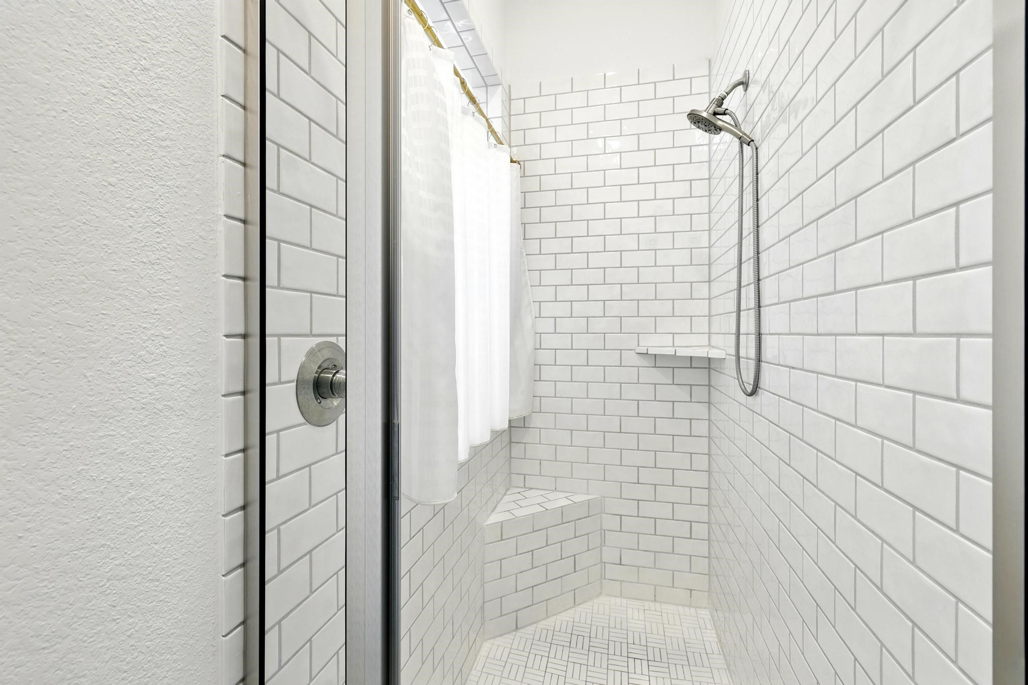 5014 Mulberry Shrubs Lane Property Photo 20