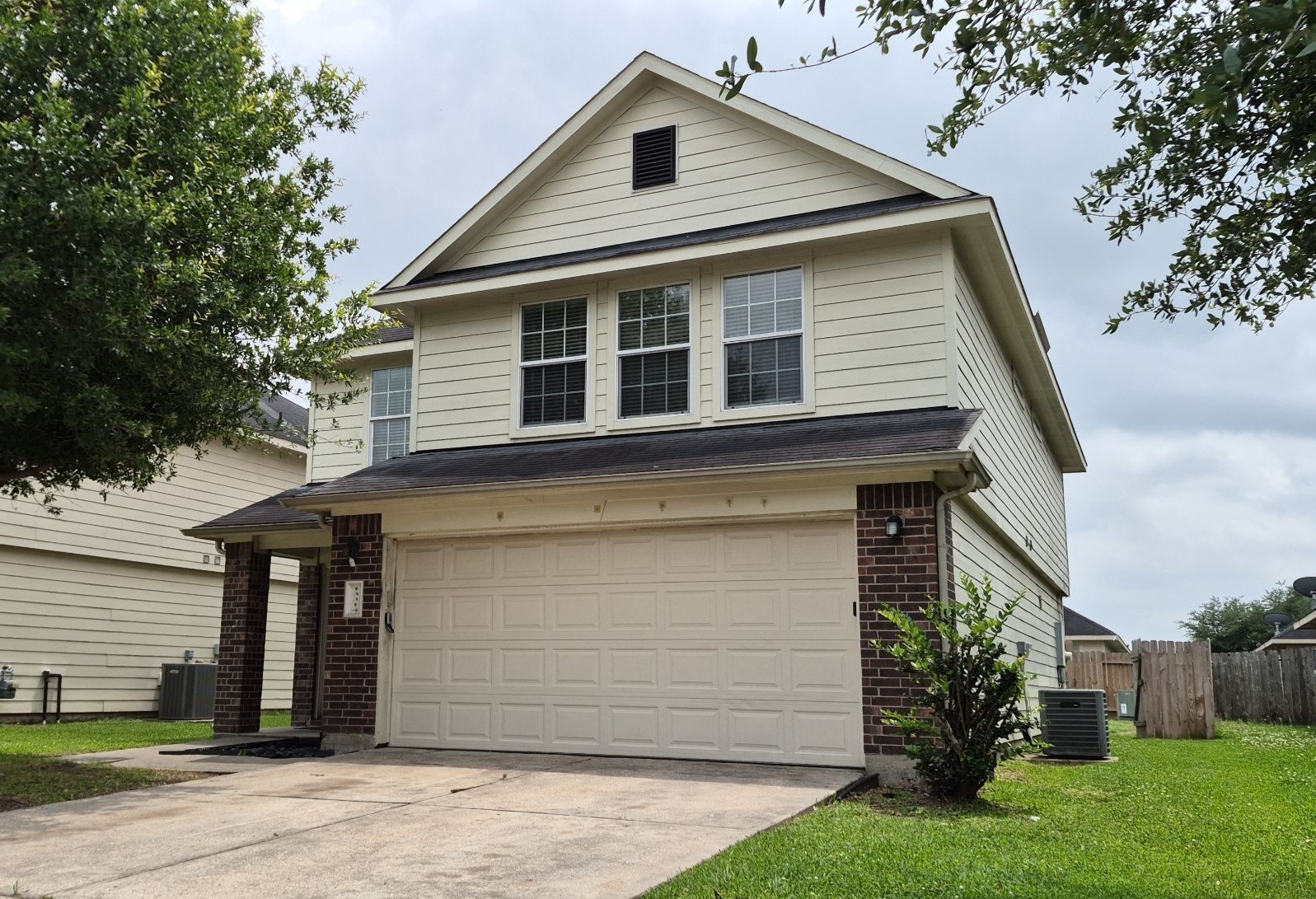 13314 Ambrosa Drive Property Photo 1