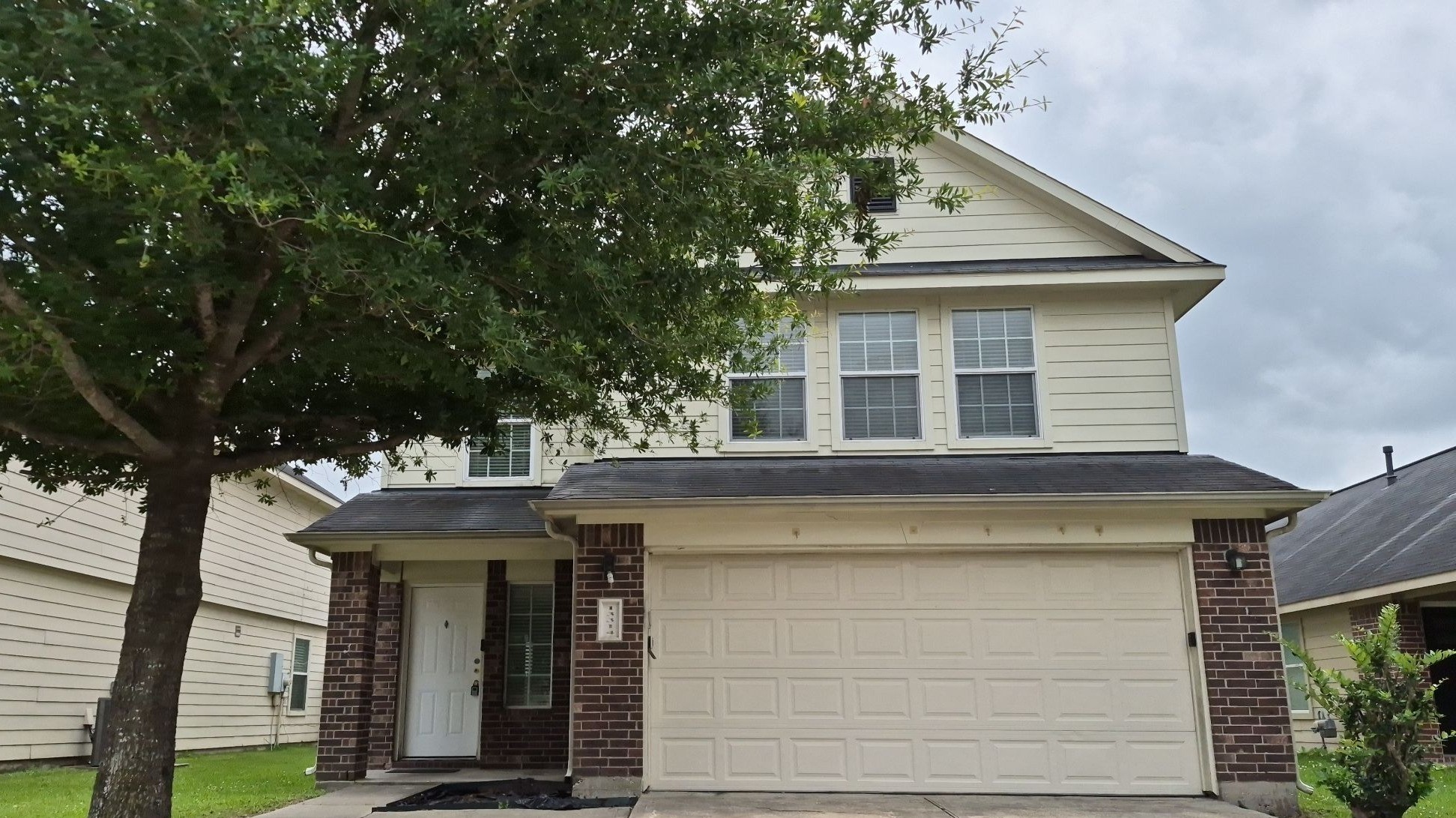13314 Ambrosa Drive Property Photo 2