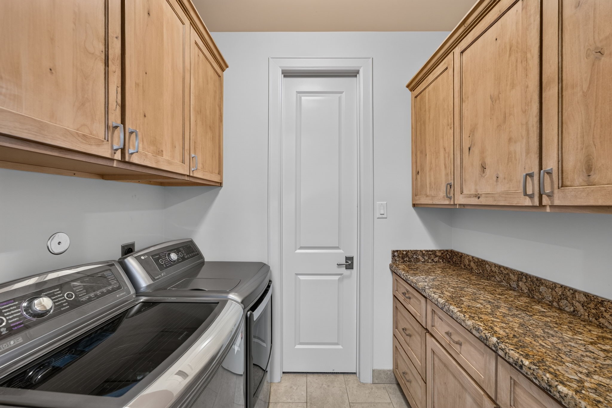 98 Gateway Park Place Property Photo 24