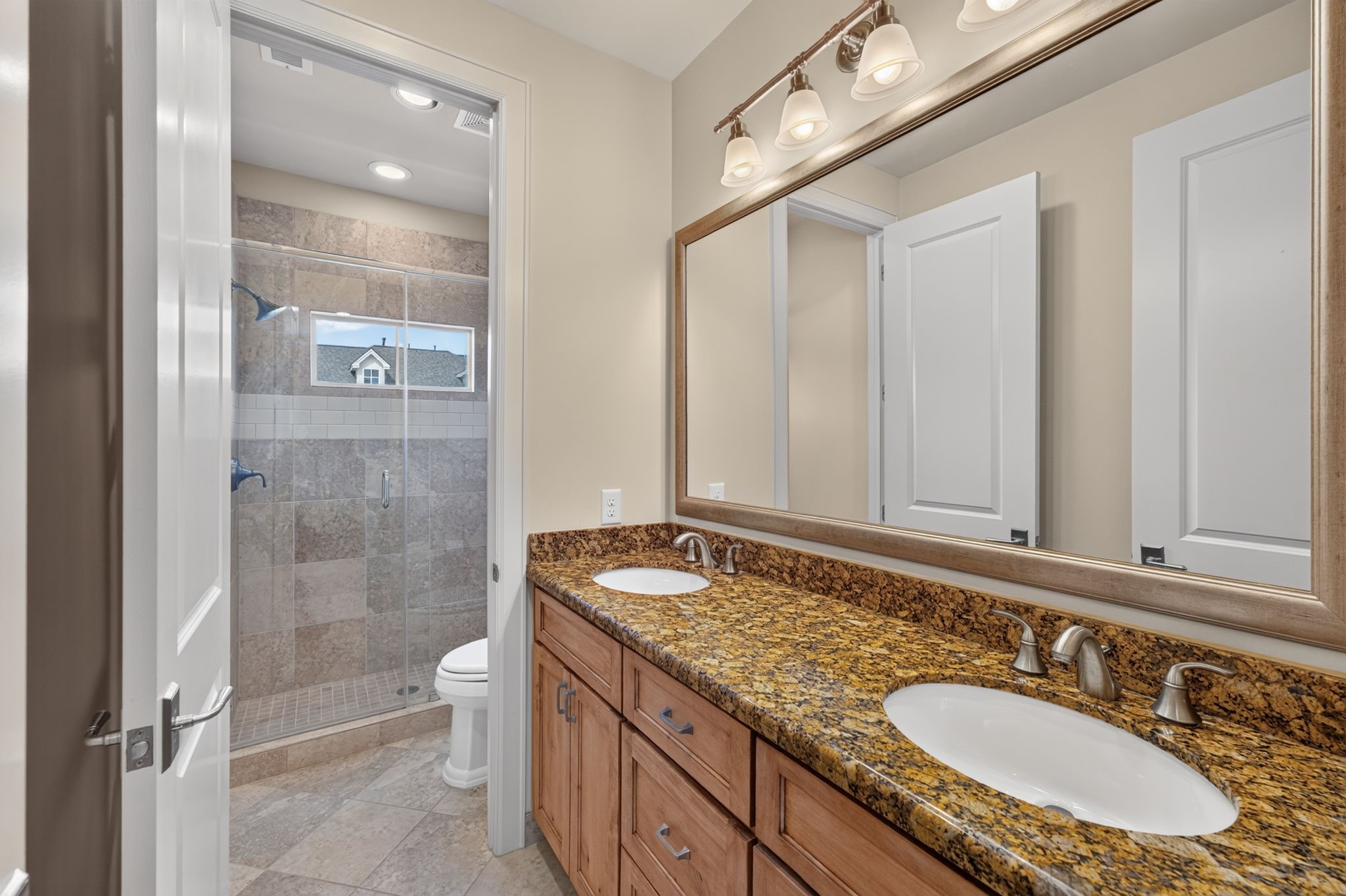 98 Gateway Park Place Property Photo 33