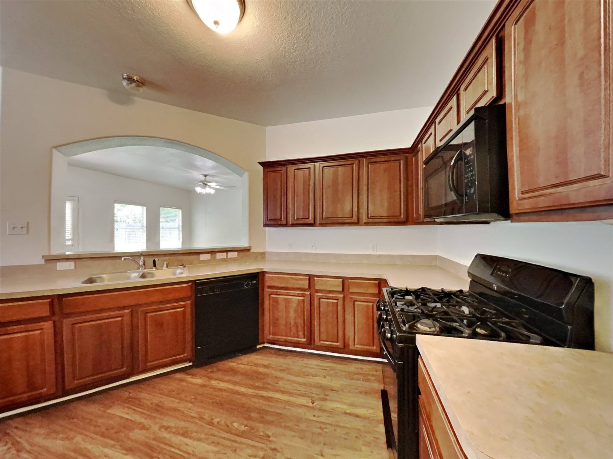 5702 Rocky Trail Drive Property Photo 2