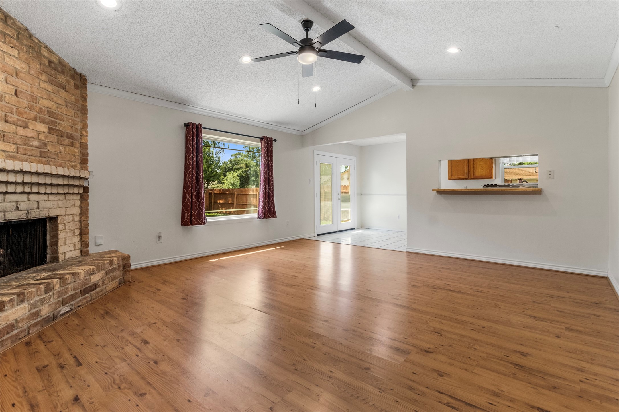 16319 Pitch Pine Drive Property Photo 4