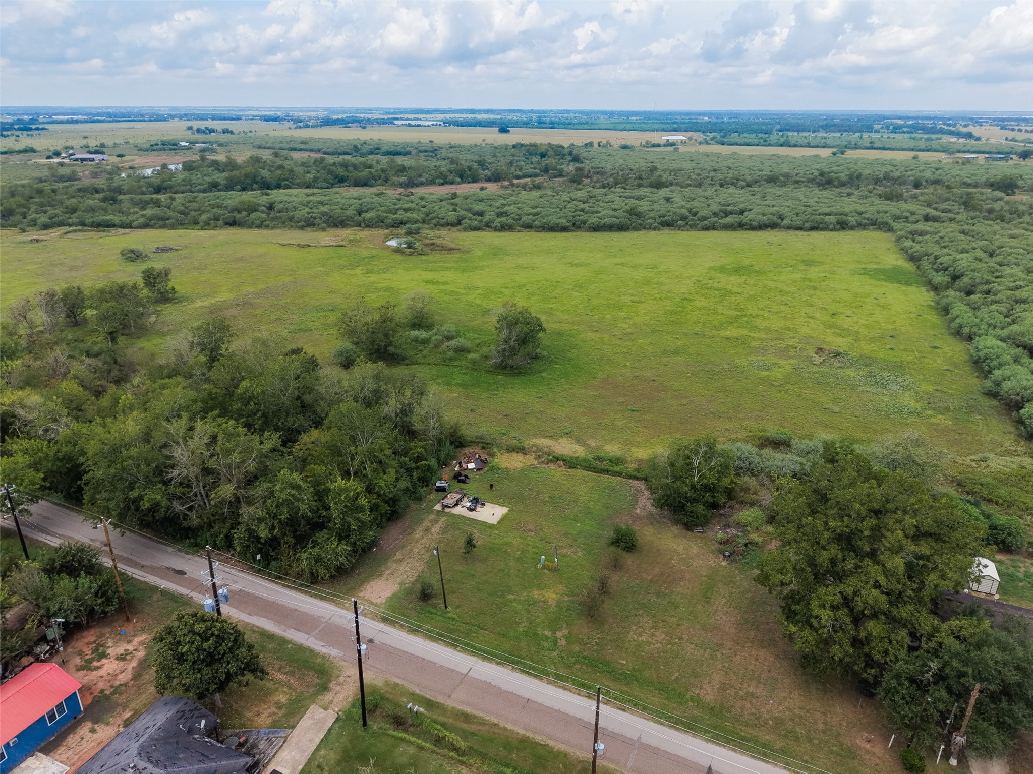 1431 Oil Field Road Property Photo 7