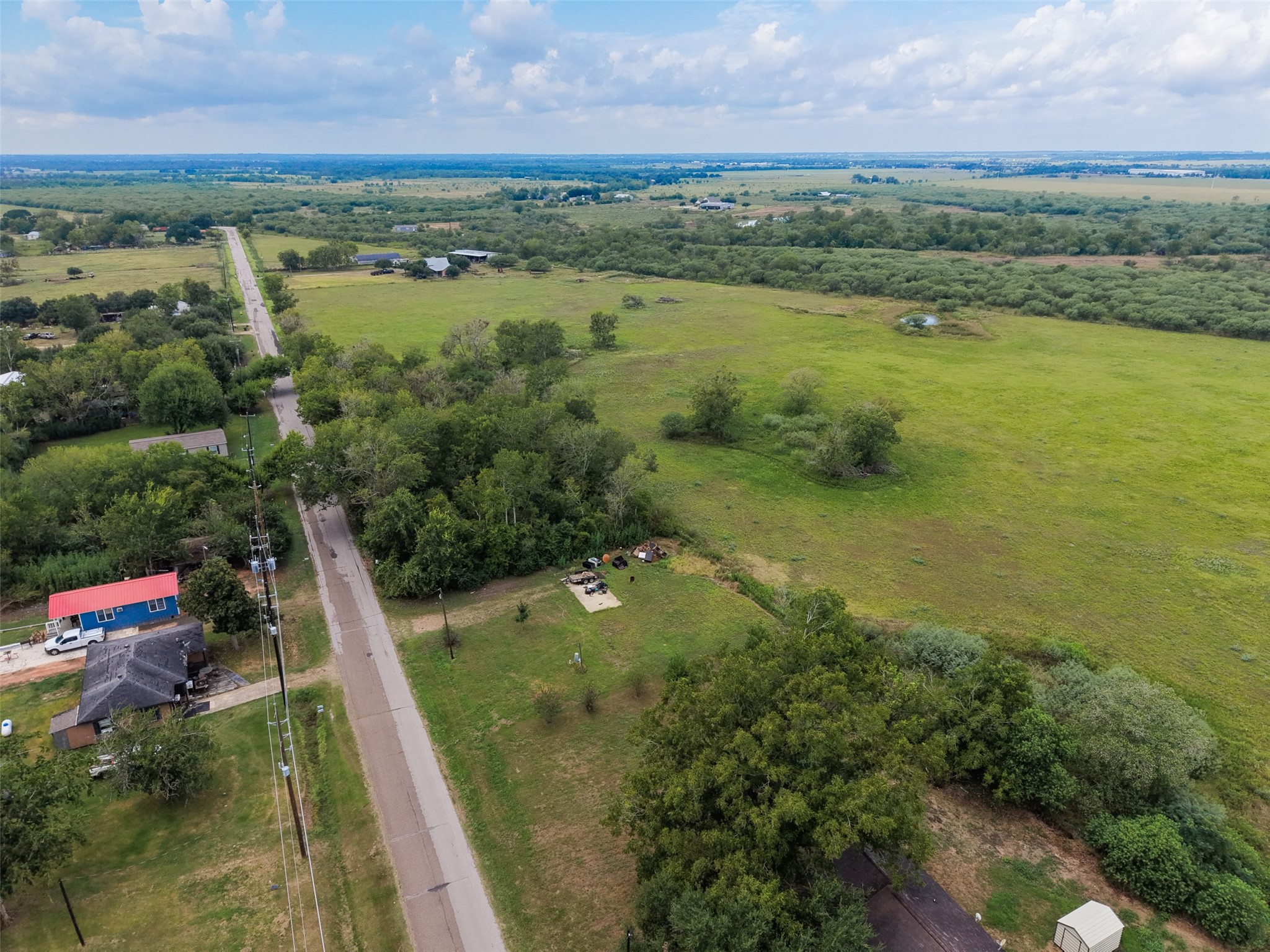 1431 Oil Field Road Property Photo 10