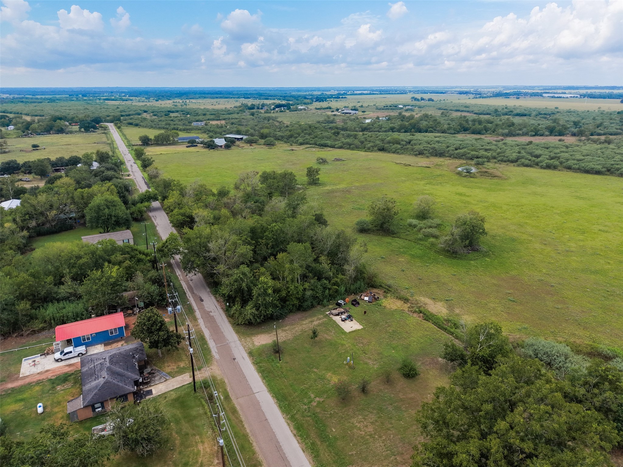 1431 Oil Field Road Property Photo 11