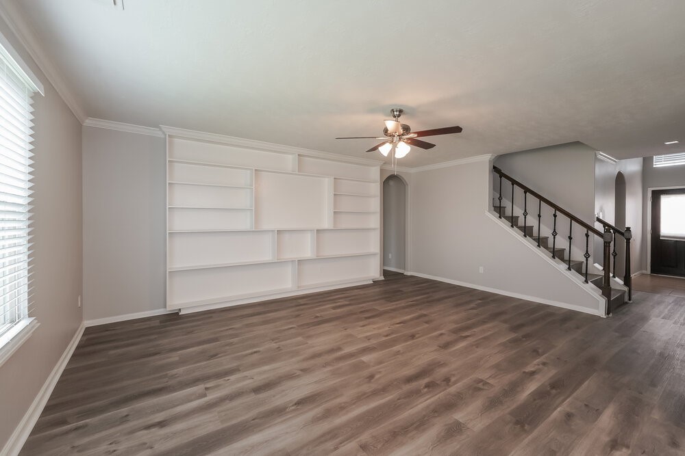 2614 Elder Park Court Property Photo 4