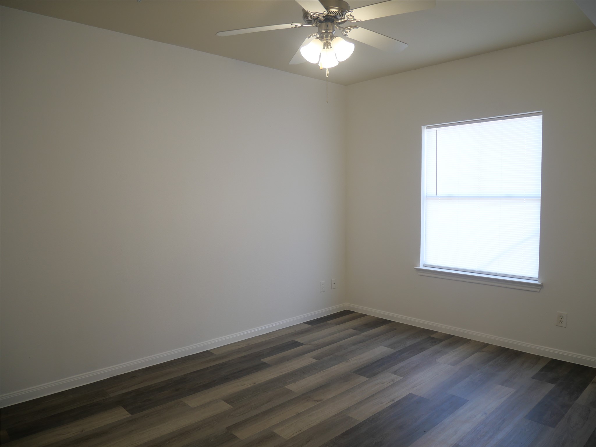 6289 Wilcrest Drive 6202 Property Photo 10