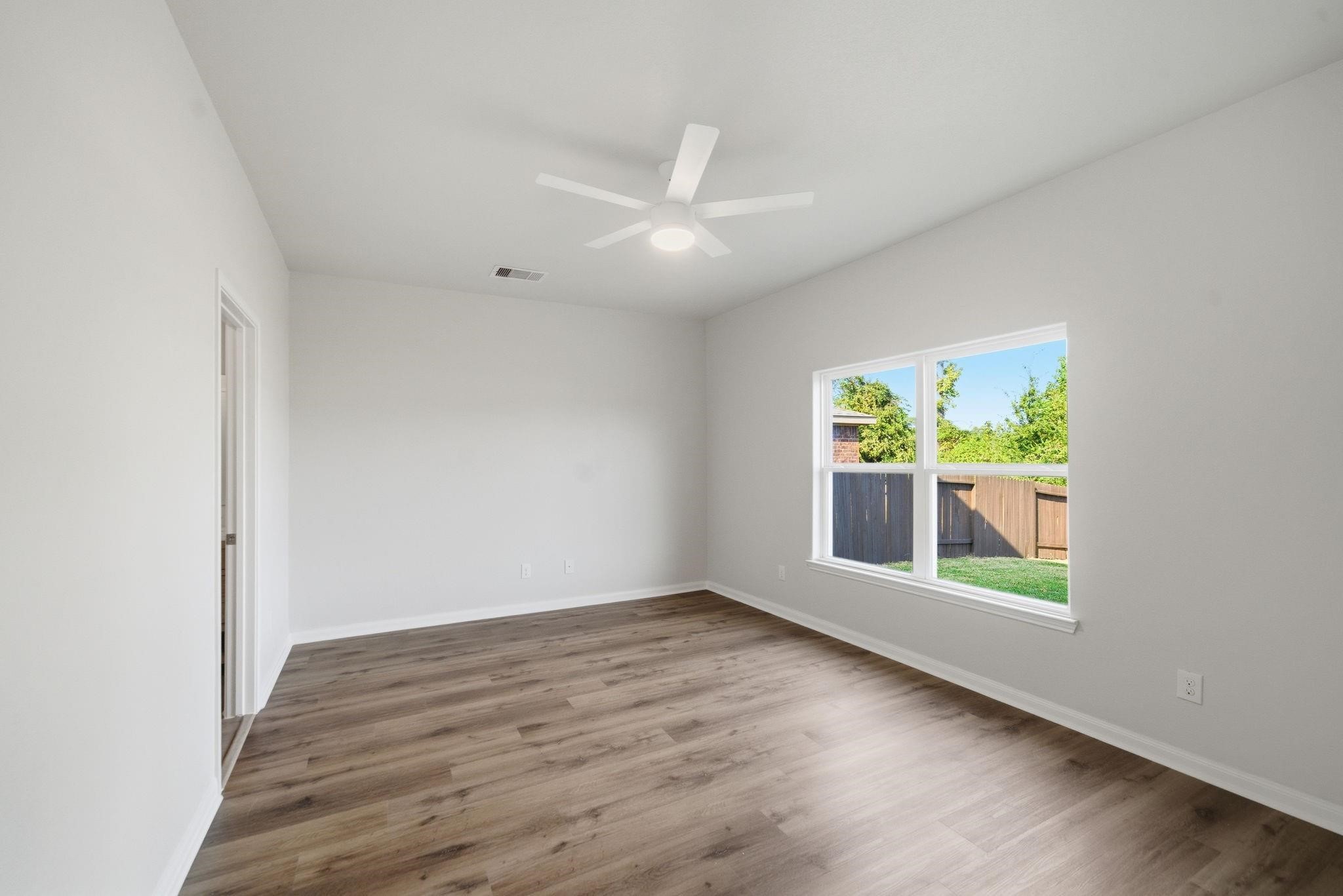 22602 Harrington Field Dr Property Photo 8